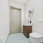 1bd Centre - Premium Quality